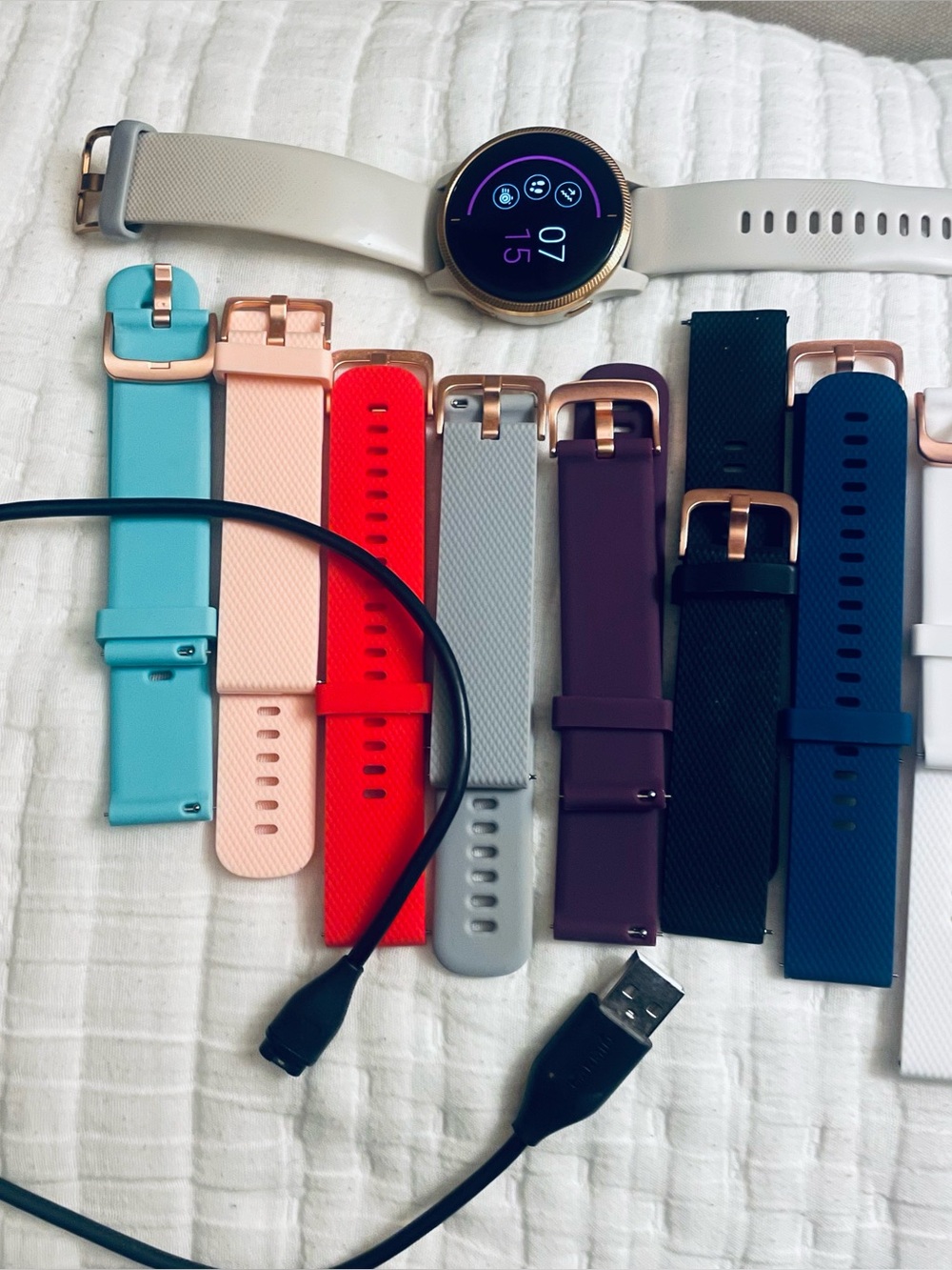 Garmin Venus  and Rose Gold Smartwatch with Interchangeable Color Bands